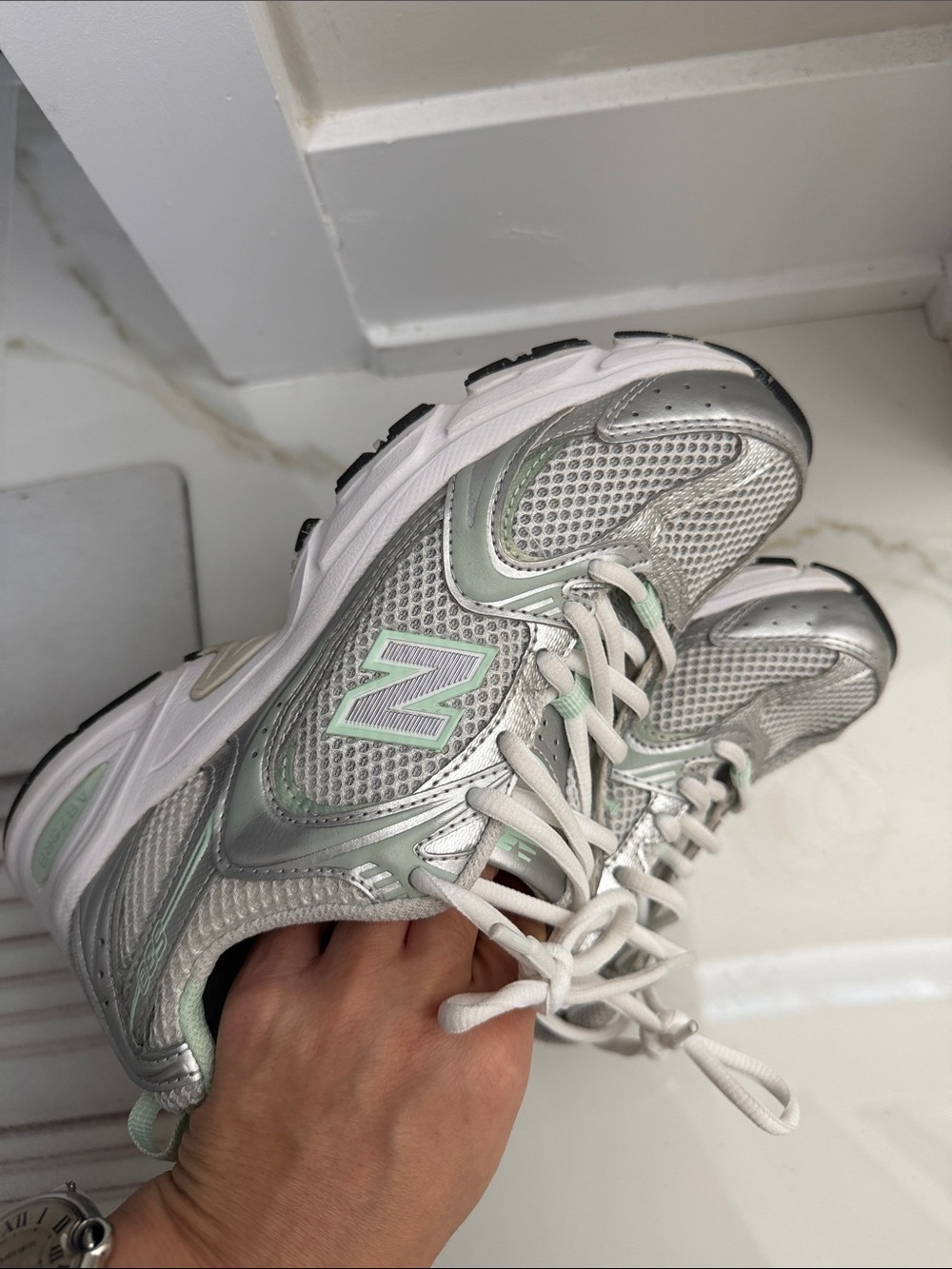 New Balance Women’s Silver and Mint 530 Mesh Running Sneakers - Picture 7 of 7